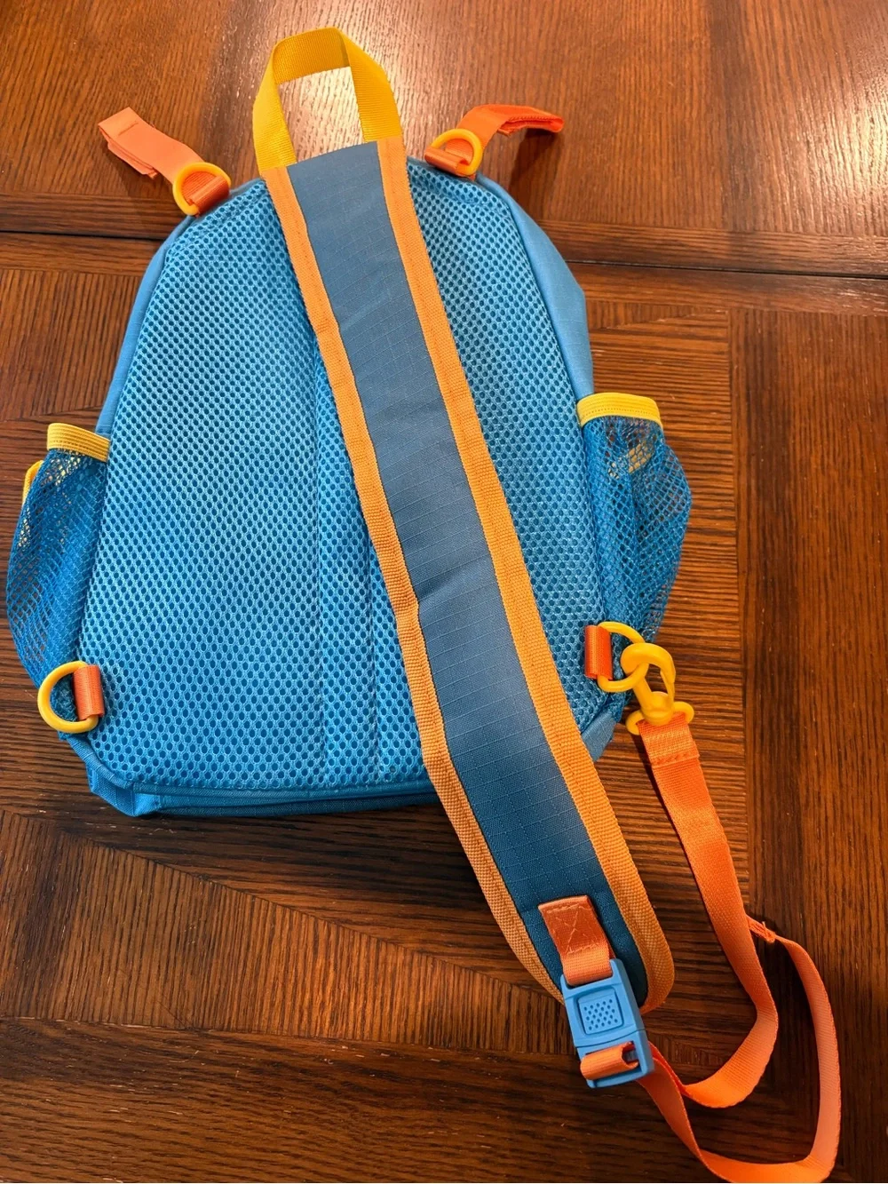 Kids finding Nemo sling backpack